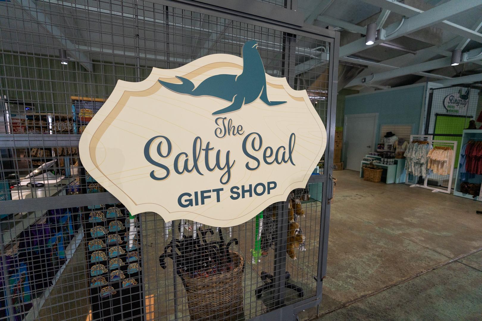 Salty Seal Gift Shop Columbus Zoo and Aquarium